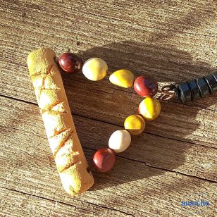   Fa nyaklánc, uszadékfa, fémmentes, antiallergén, újrahasznosított fa, környezetbarát, öko ékszer. Minden sikerül