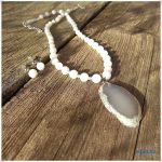 Holdkő, ásvány, nyaklánc, achát medál