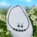 ANAN, édesvízi tenyésztett gyöngy nyaklánc, fülbevaló, bőr, nemesacél, Tenger Lelke