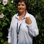 Fa ékszer, környezetbarát, újrahasznosított fa, uszadékfa, statement fülbevaló, pamut fonal, bojtos, környezettudatos ékszer