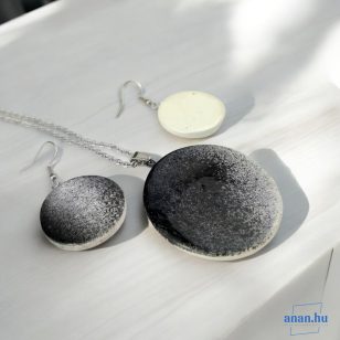   ANAN, művészi medál, fülbevaló, polimer agyag ékszer, Holdfény Csábítása