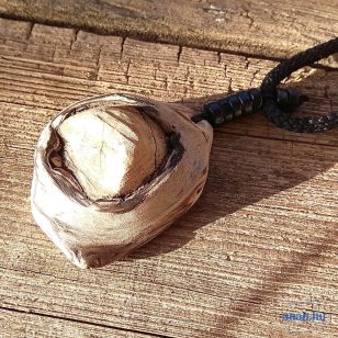   Fa nyaklánc, uszadékfa, fémmentes, antiallergén, újrahasznosított fa, környezetbarát, öko ékszer. Újjászületés