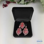 Fekete bársony díszdoboz   