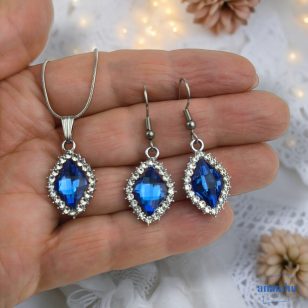   ANAN, alkalmi fülbevaló, rombusz, üvegkristály, kék, Esti Csillogás