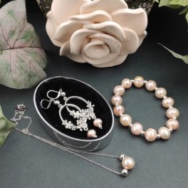 Édesvízi és kagylógyöngy kollekció 